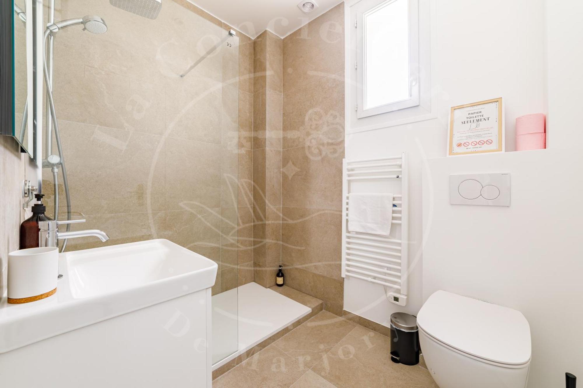 Elegance Cotiere - Vue Imprenable, Plage A 5 Min Toulon Exterior foto